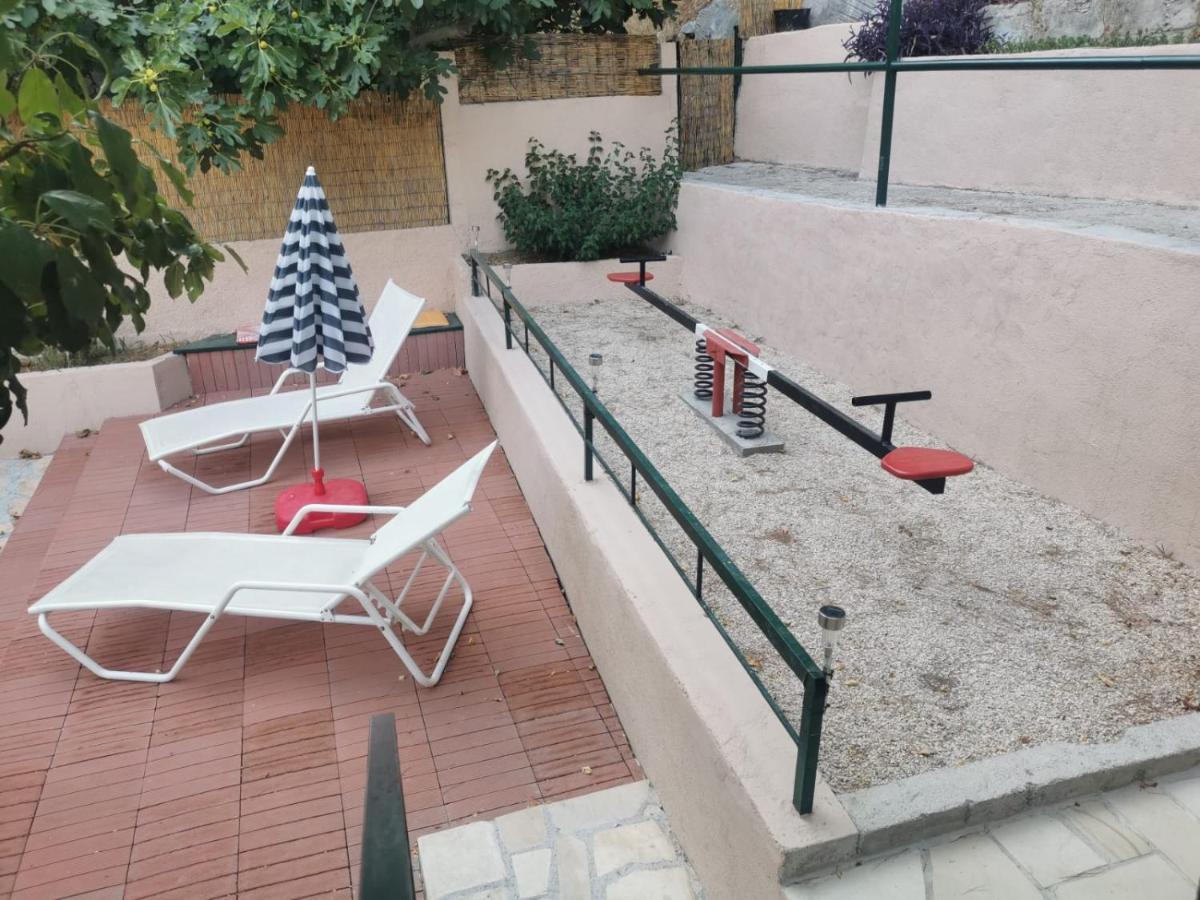 Big And Spacious Apartment In The Heart Of Omiš Exterior foto